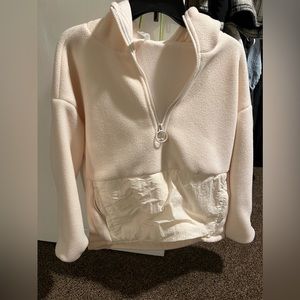 Oversized fabletics sweater